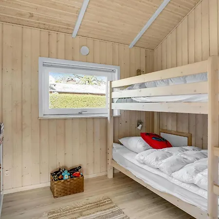 3 Bedroom In Holiday home